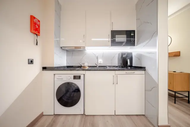 Kitchenette equipada